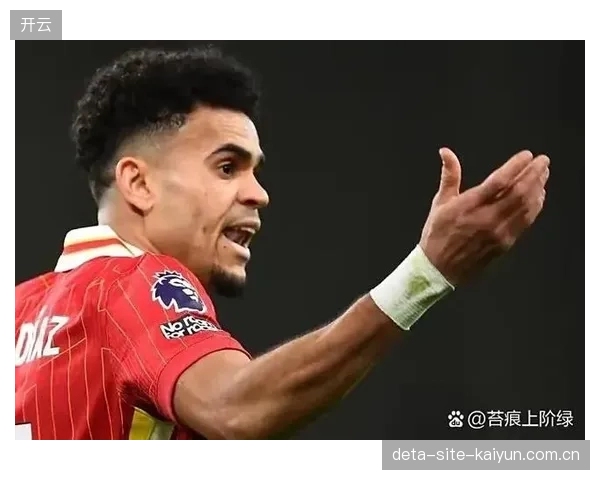 利物浦后防深度遭遇考验，替补中卫科纳特的失误导致球队在八强战中面对巴黎时陷入被动。